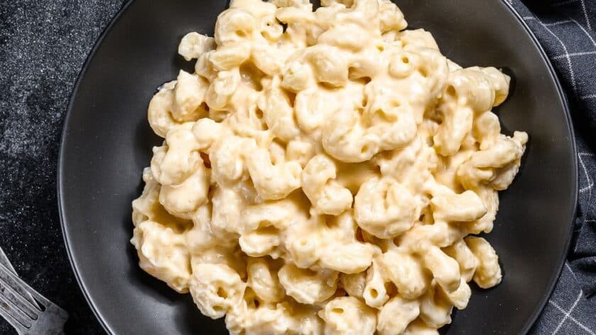 Bobby Flay Slow Cooker Mac and Cheese